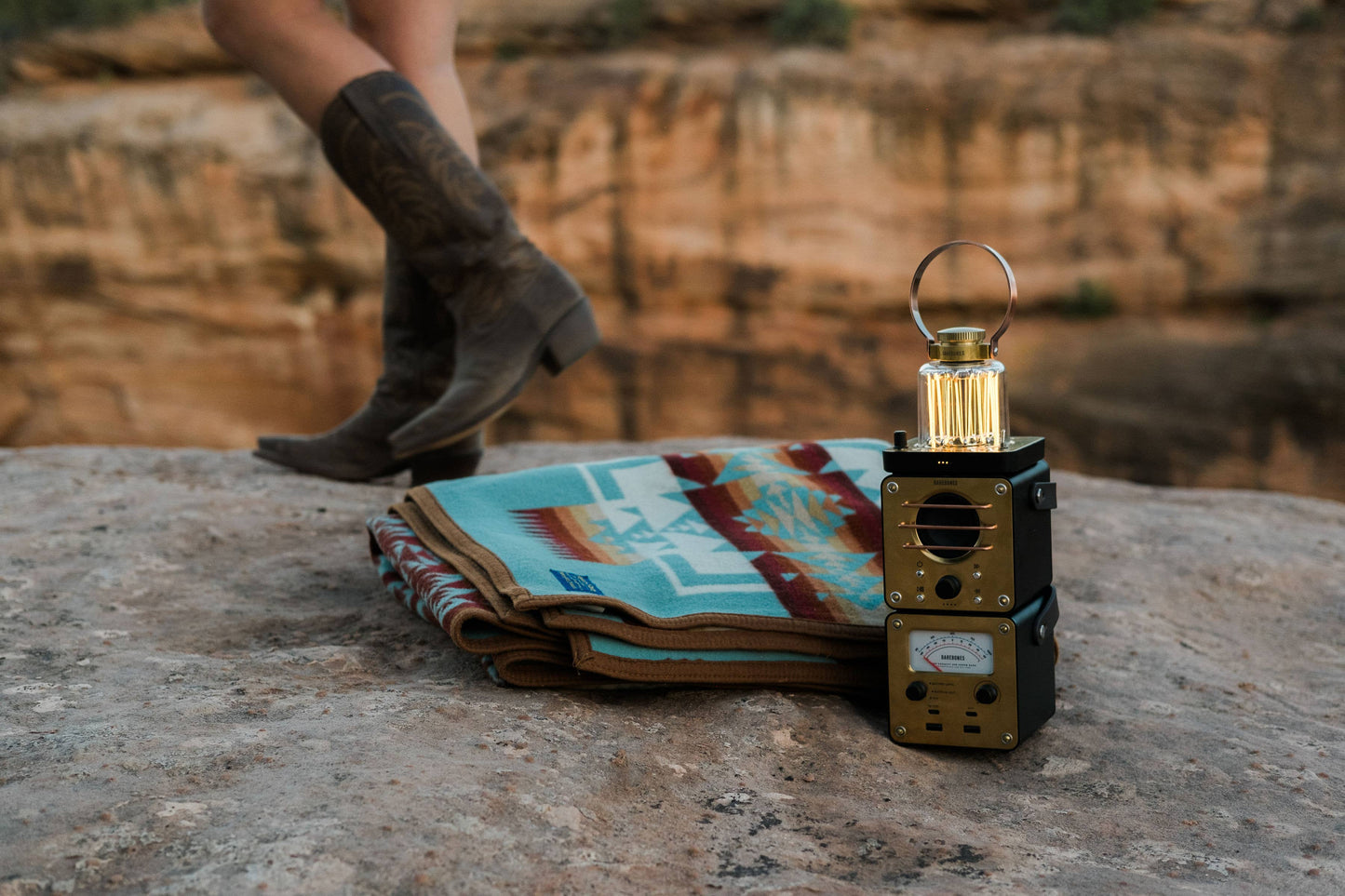 Block Tower System (Speaker, Lantern, Battery Pack)