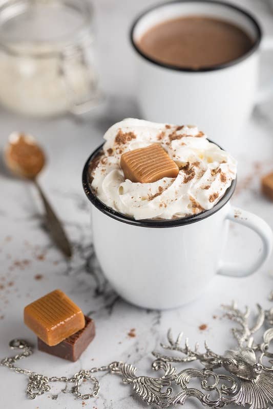 Mini Hot Choc Wh Salted Caramel